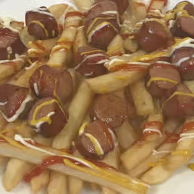 Kid's Salchipapa.