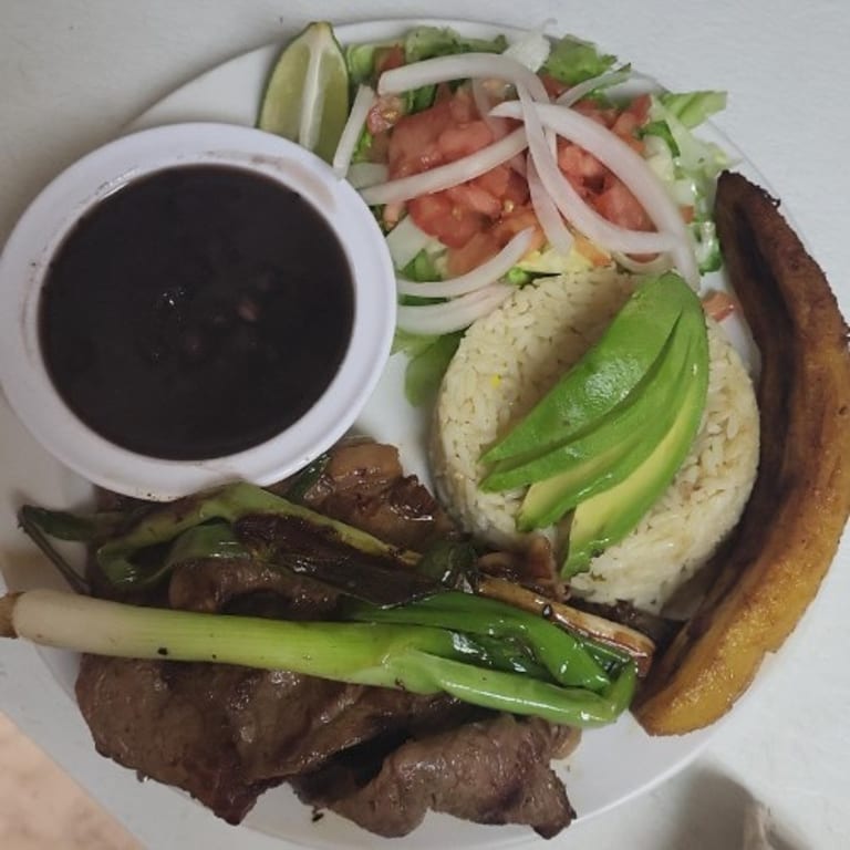 Delicious Burritos: A Latin-American Favorite