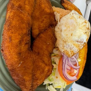 Tilapia Empanizada