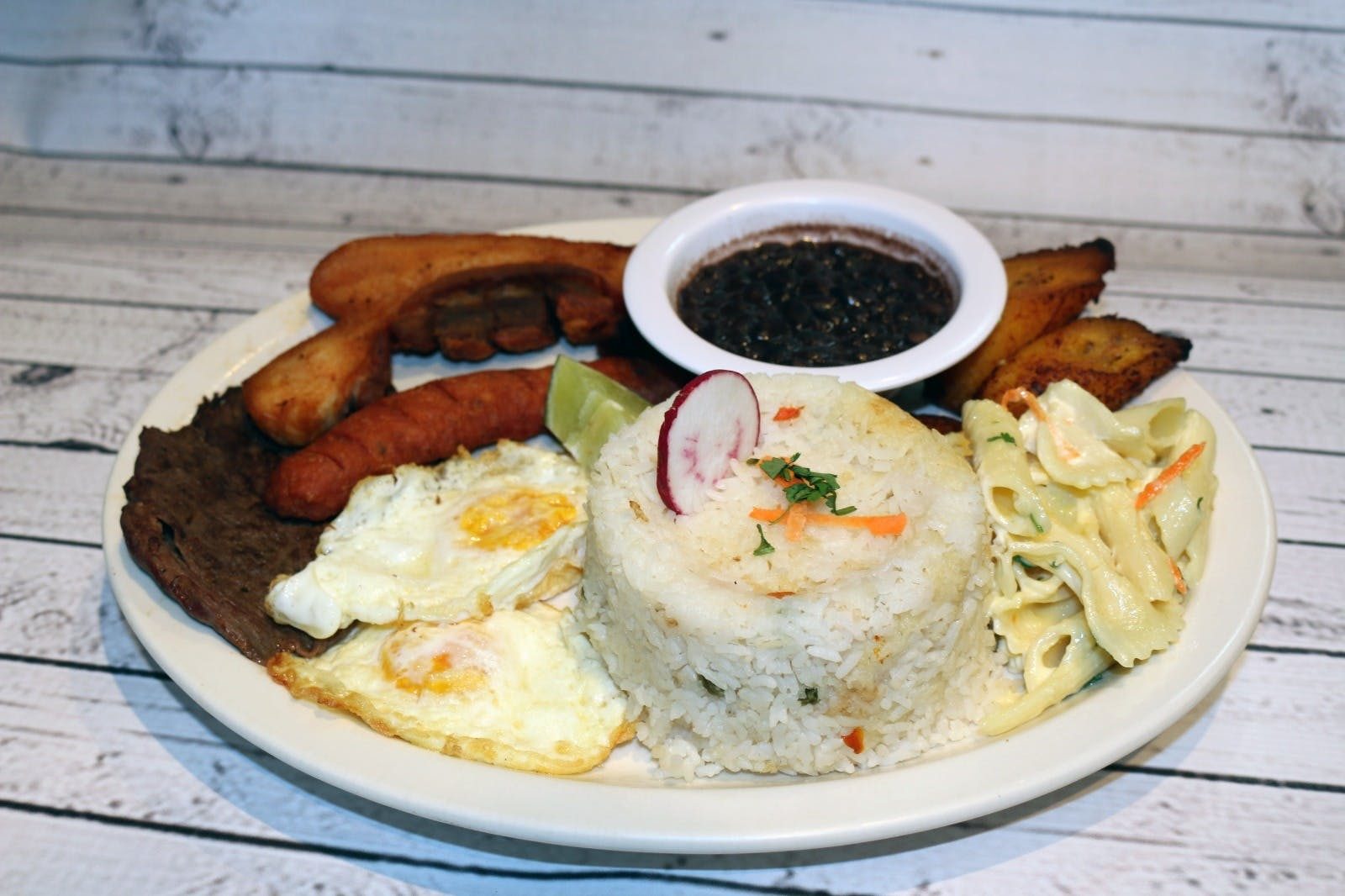 Bandeja Paisa.